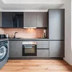 Kuenstlerisches Apartment, 1-Schlafzimmer, Flat Tv